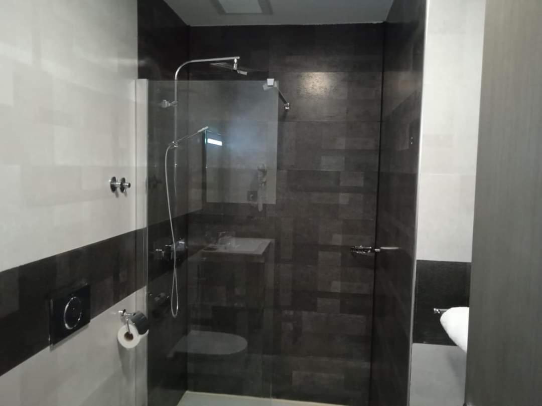 El Ghanami Hotel الجزائر العاصمة المظهر الخارجي الصورة