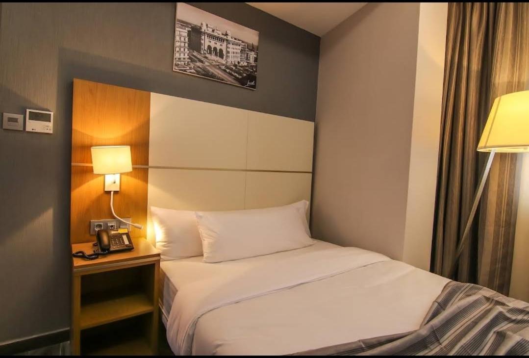 El Ghanami Hotel الجزائر العاصمة المظهر الخارجي الصورة